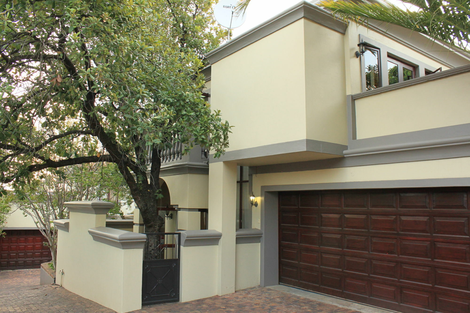 Villa Lugano Guesthouse Johannesburg Exterior foto