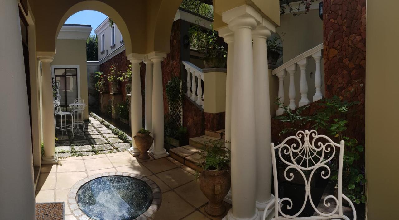 Villa Lugano Guesthouse Johannesburg Exterior foto